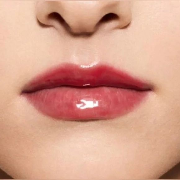 Fenty Beauty Limited Edition Mini Gloss Bomb - The MVP - Picture 4 of 4